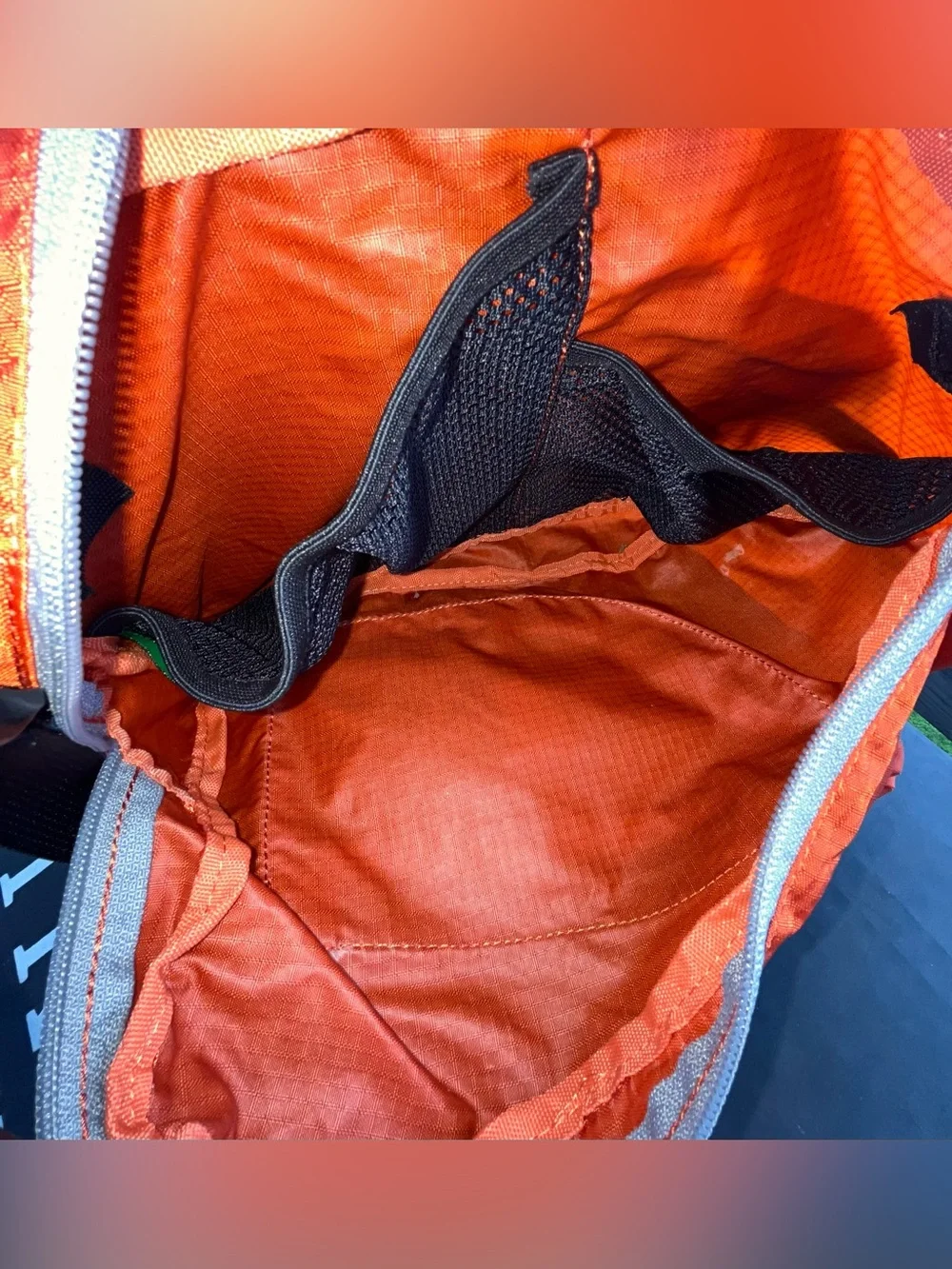 NWNT Ribz Front Pack Front Bag